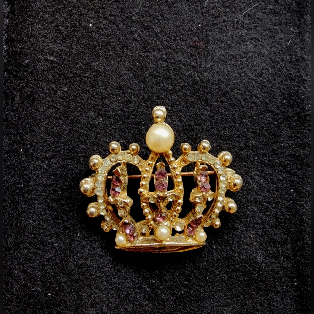 Vintage Crown Pin/ Brooch